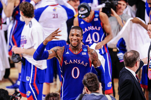 Jayhawks F Thomas Robinson